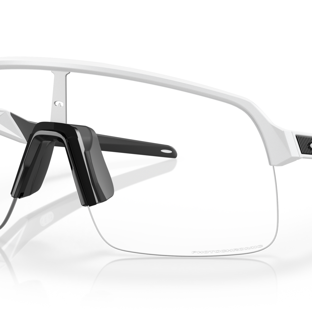 Oakley Sutro Lite